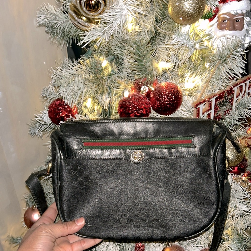 Rare Gucci vintage crossbody microGG♥️🎄
